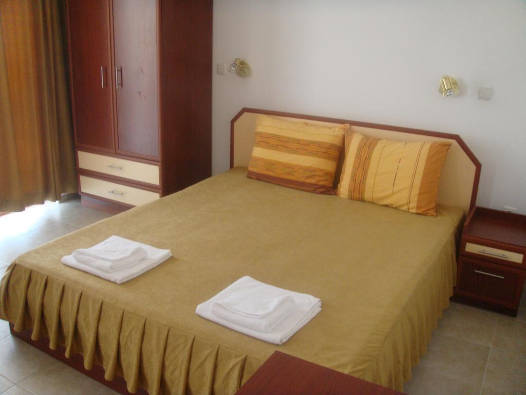 Svetlana Hotel Byala  Værelse billede